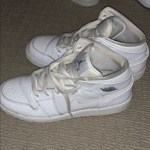 Jordan All White Retro 1s